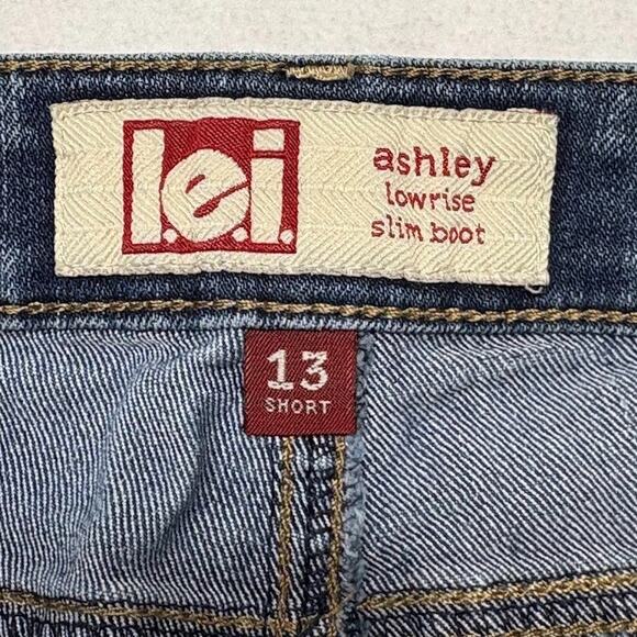 LEI Low Rise Bootcut Jeans Womens Y2K Stretch Denim Embroidered Pockets 13 SHORT - Picture 7 of 13